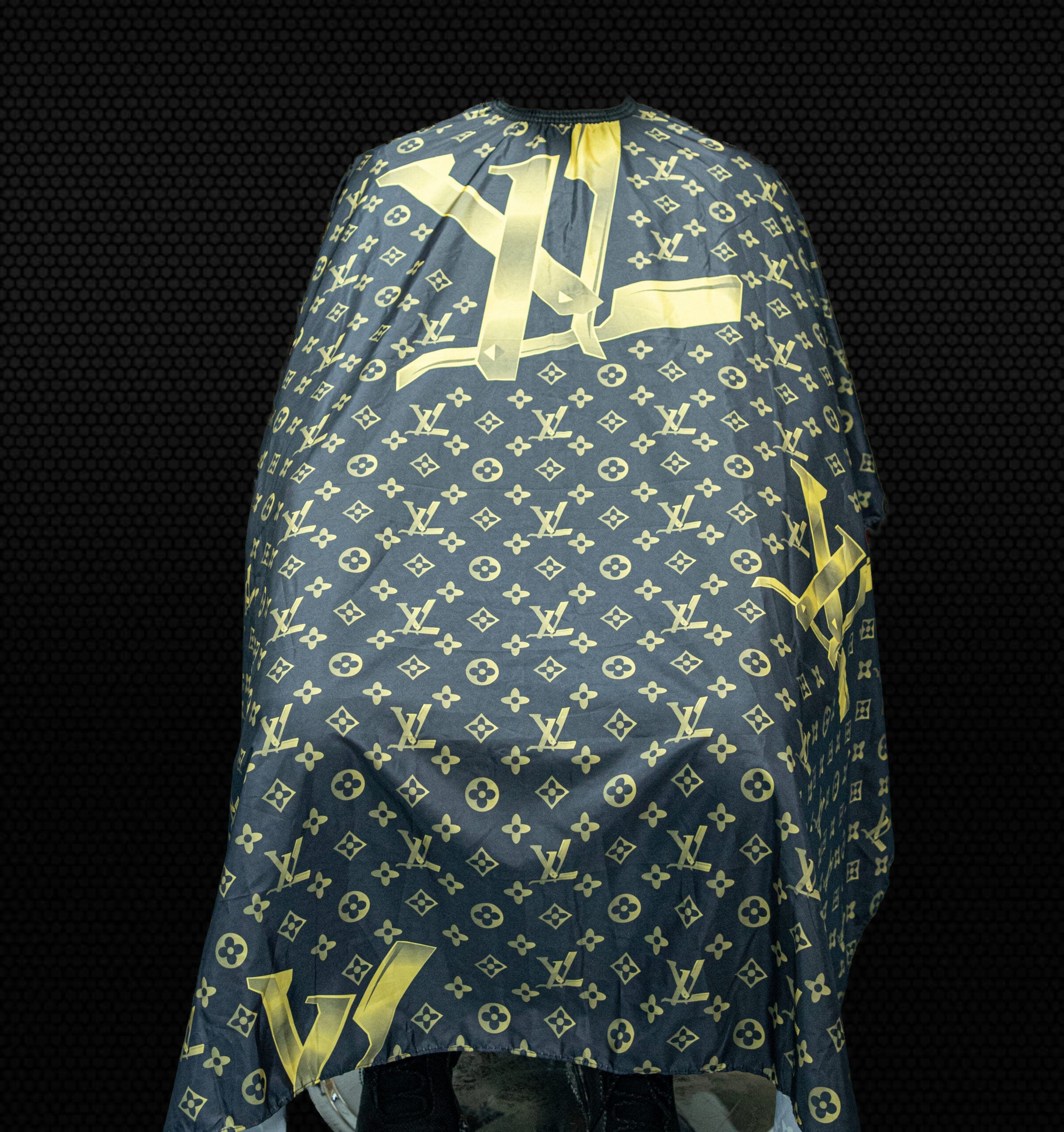 WG Black & Gold Premium Barber Cape